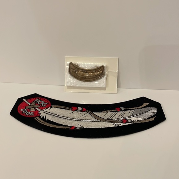 2005 Harley Davidson Owners HOG Jacket Patch Feather and Badge Pin - Picture 2 of 6